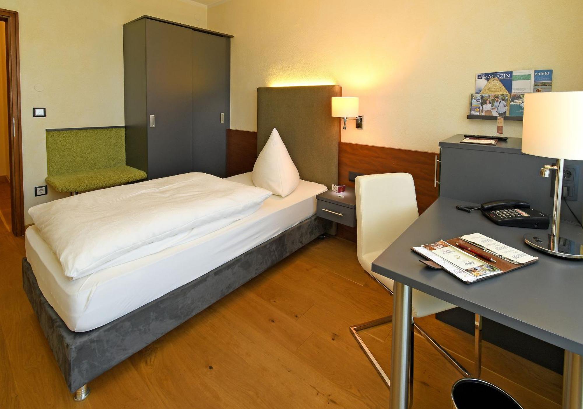 Hotel & Weinhaus Anker Marktheidenfeld Exteriör bild