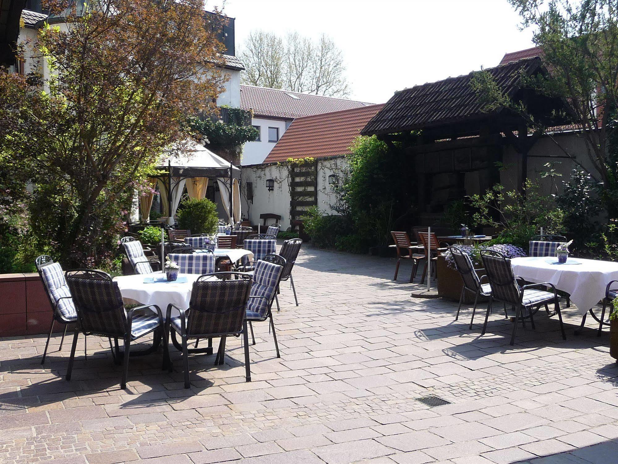 Hotel & Weinhaus Anker Marktheidenfeld Exteriör bild
